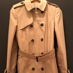 Women’s Zara trench coat